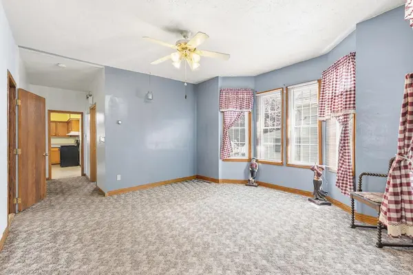 102 E Lyon ST, Minneota, MN 56264