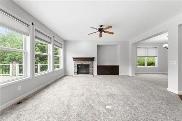 3308 Arden DR, Woodbury, MN 55129