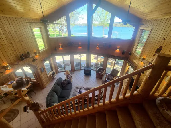 24706 Peavy LN, Hillman, MN 56338