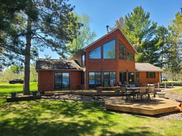 24706 Peavy LN, Hillman, MN 56338