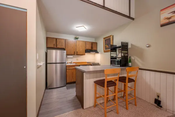 306 Quadna Mountain RD, Hill City, MN 55748