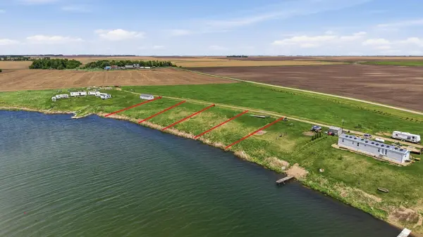 114 EULA MAE WOODWARD PKWY SW Pkwy SW, Milnor, ND 58060