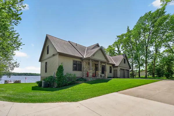 12892 Bass TRL, Sauk Centre, MN 56378