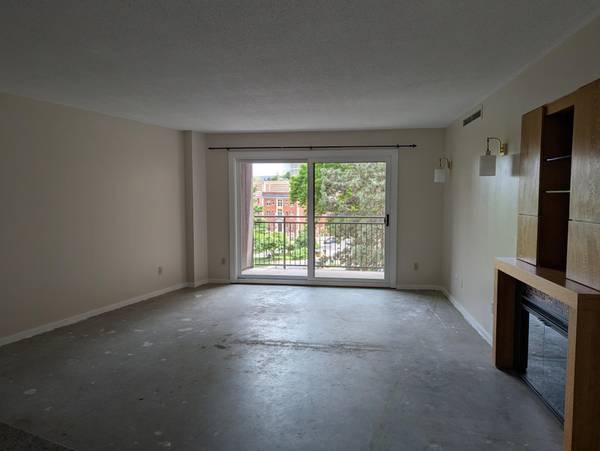 210 W Grant ST #417, Minneapolis, MN 55403