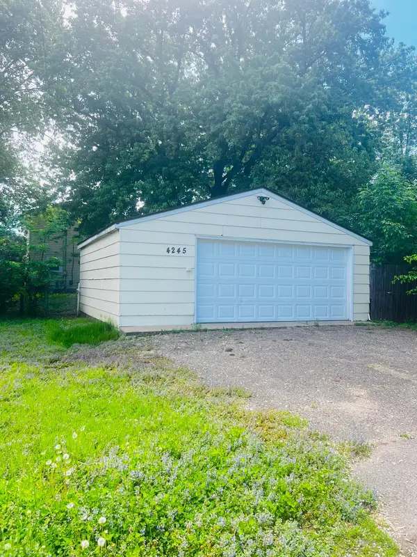 4245 Welcome AVE N, Crystal, MN 55422