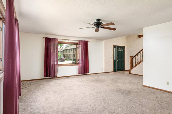 1206 Willow ST, La Crescent, MN 55947