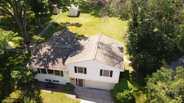 16401 Temple DR S, Minnetonka, MN 55345