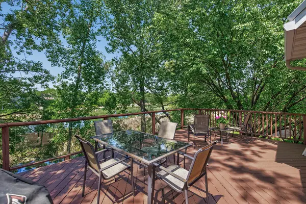 7148 Maryland CIR, Savage, MN 55378