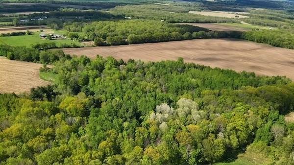 xxx Vista RD, Taylors Falls, MN 55084