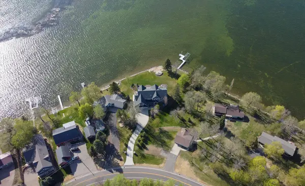 298 Shorewood DR, Detroit Lakes, MN 56501
