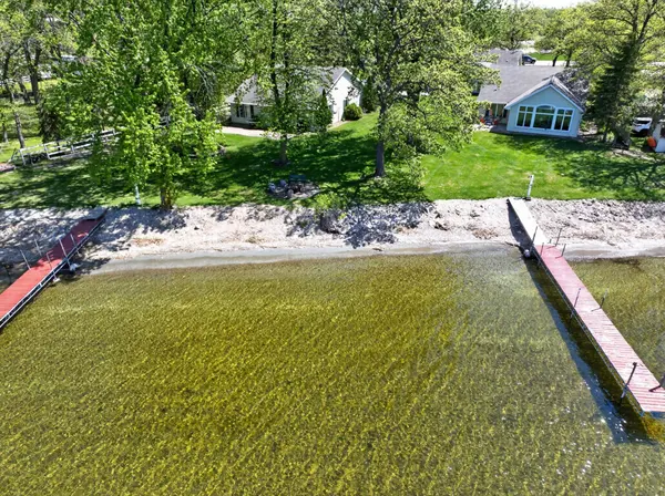 1761 E Lake ST #2, Osakis, MN 56360