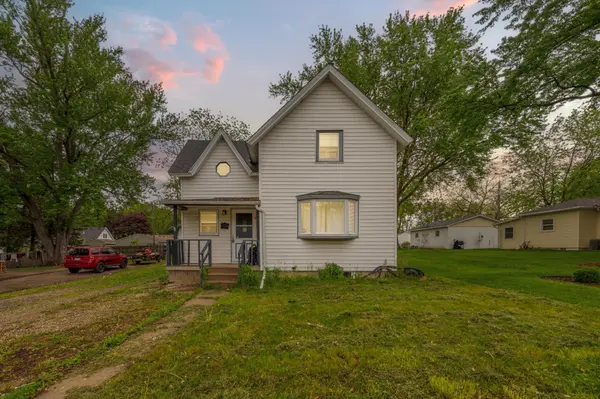 221 Beech AVE, Owatonna, MN 55060