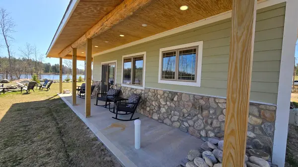 7498 Bayside DR, Crane Lake, MN 55725