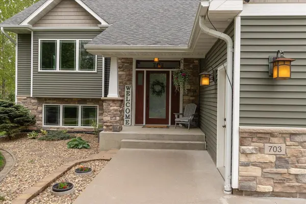 703 7th ST W, Mantorville, MN 55955