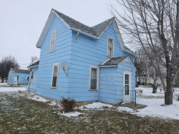 216 Main ST W, Mayville, ND 58257