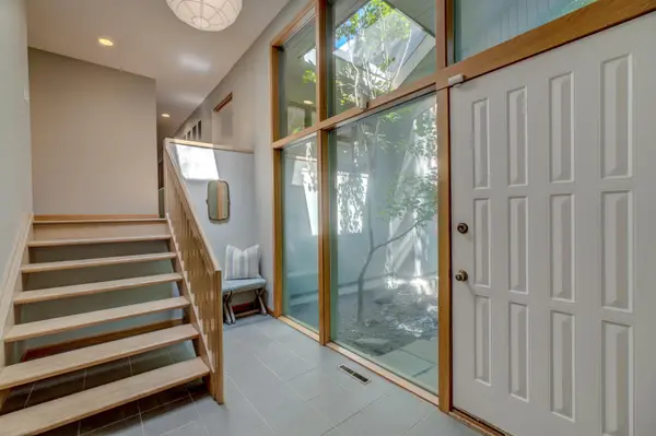 5 Crocus LN, North Oaks, MN 55127