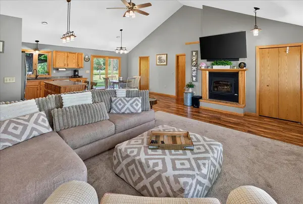 10366 80th AVE, Milaca, MN 56353
