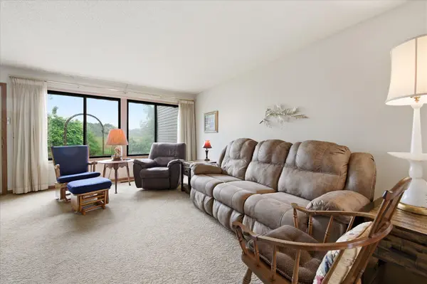 1448 Cleveland ST, Anoka, MN 55303