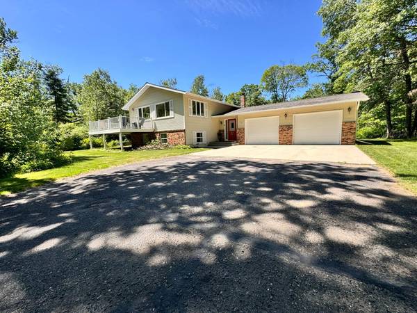 8246 Red Pine LN NE,  Bemidji,  MN 56601