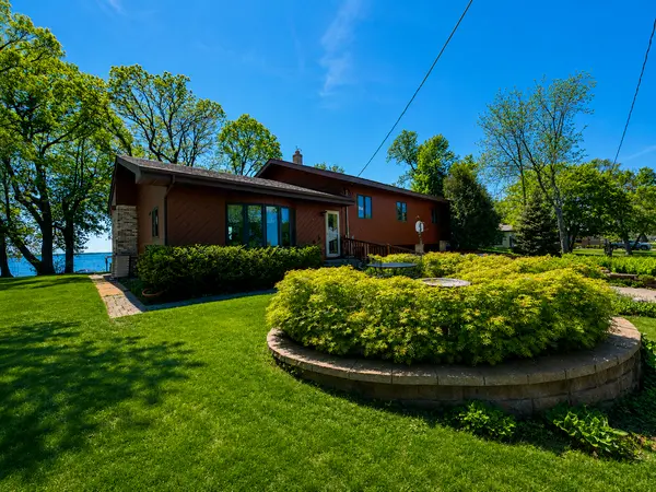 42846 Pleasure Park RD, Ottertail, MN 56571