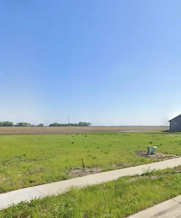 1528 6th AVE NE, Dilworth, MN 56529