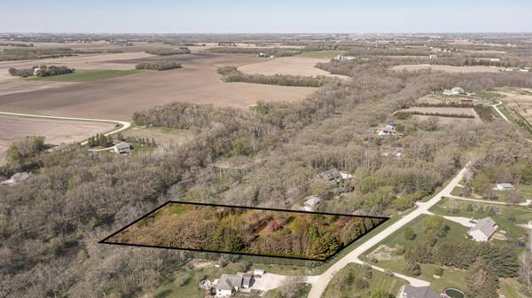 22067 606th ST, Dodge Center, MN 55927