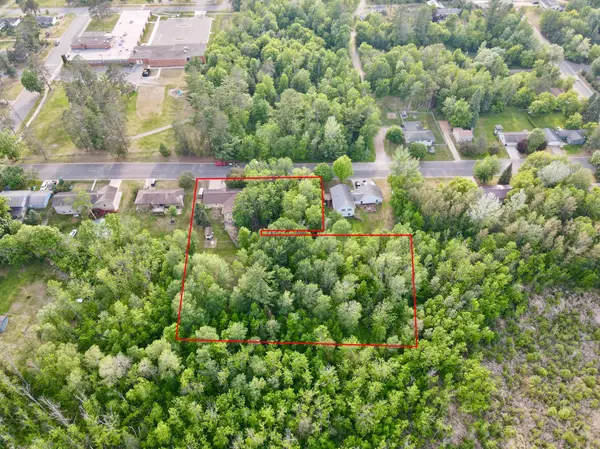 520 SW 5th AVE, Grand Rapids, MN 55744