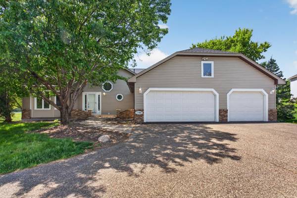 17588 66th AVE N, Maple Grove, MN 55311