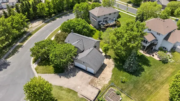 17588 66th AVE N, Maple Grove, MN 55311