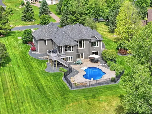 293 Saint Andrews DR, Hudson, WI 54016