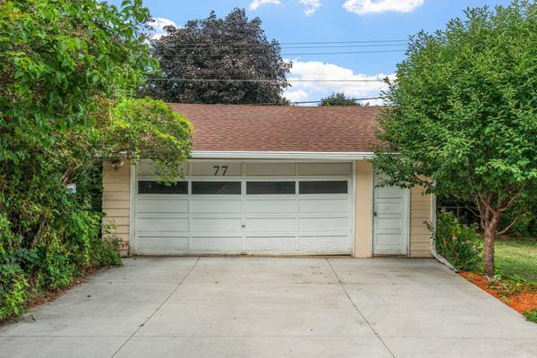 77 Stevens ST E, Saint Paul, MN 55107