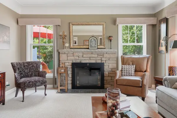 5045 Oxford AVE, Edina, MN 55436