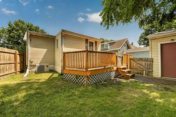 212 10 1/2 ST SE, Rochester, MN 55904