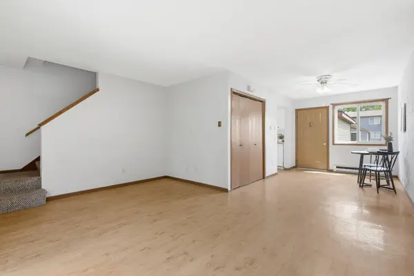 333 Odanah AVE #4A, New Richmond, WI 54017