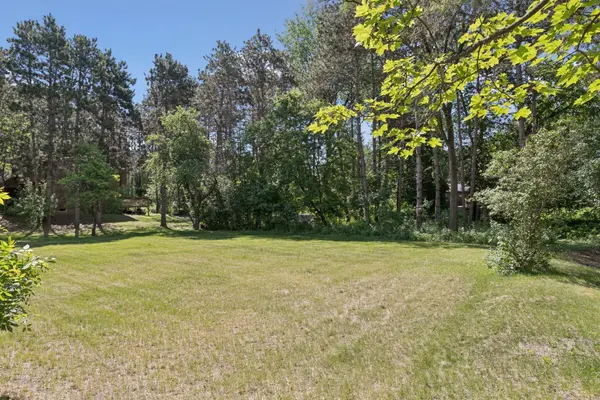 920 Krattley LN N, North Hudson, WI 54016