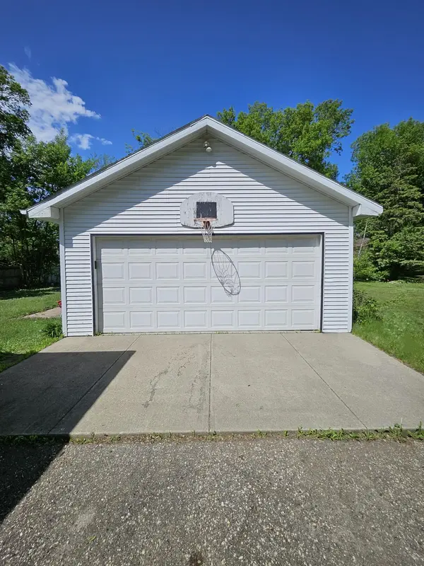 809 Park AVE, Morris, MN 56267