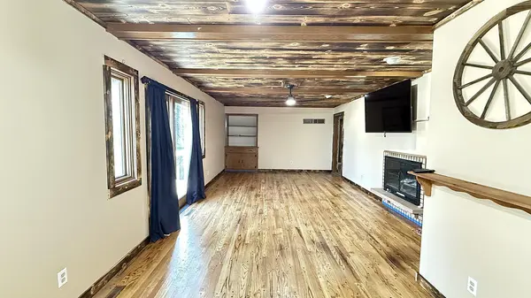 4424 Highway 212, Montevideo, MN 56265
