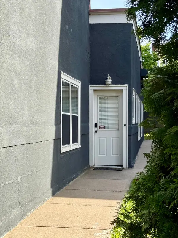 3015 E Franklin AVE, Minneapolis, MN 55406