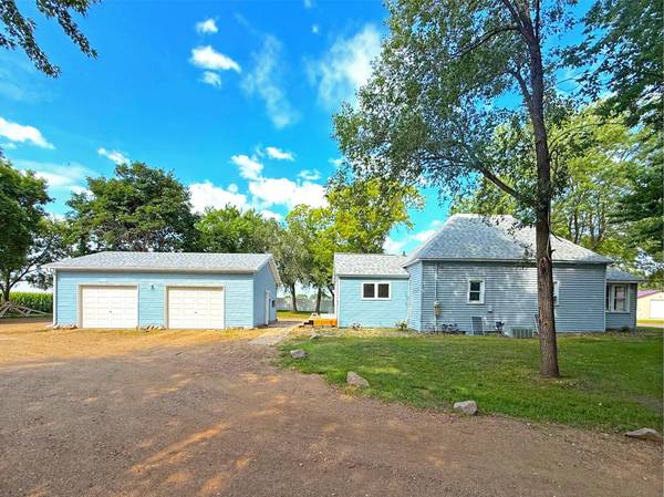 510 South ST, South Haven, MN 55382