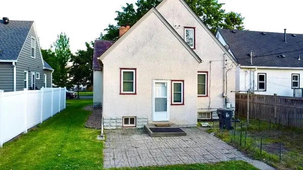 751 Cottage AVE E, Saint Paul, MN 55106