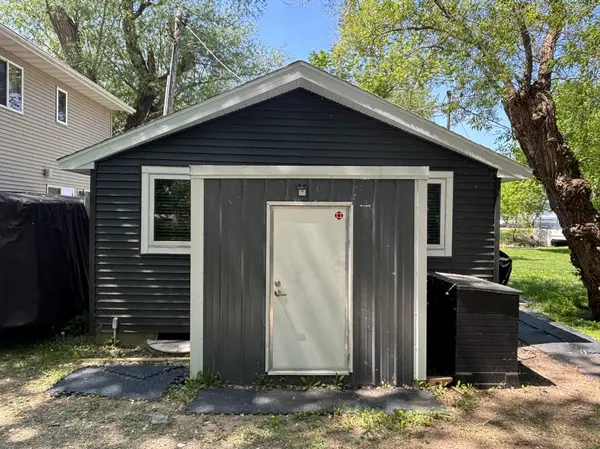 1606 E Lake ST, Osakis, MN 56360