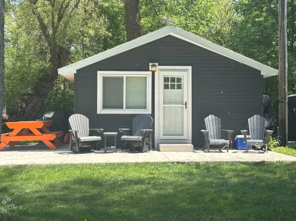1606 E Lake ST, Osakis, MN 56360