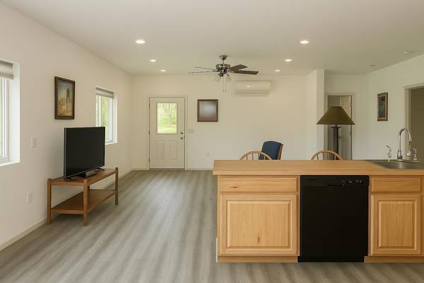 5380 Sunny CIR, Cushing, MN 56443
