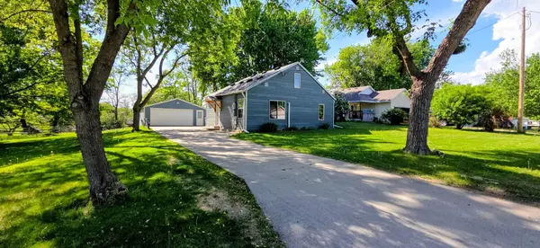 902 Quincy ST, Alexandria, MN 56308
