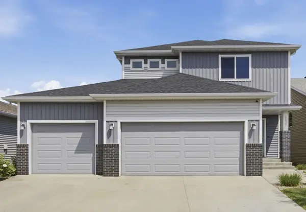5537 38th AVE S, Fargo, ND 58104