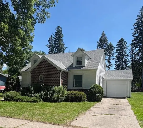 808 Grove AVE, Montevideo, MN 56265