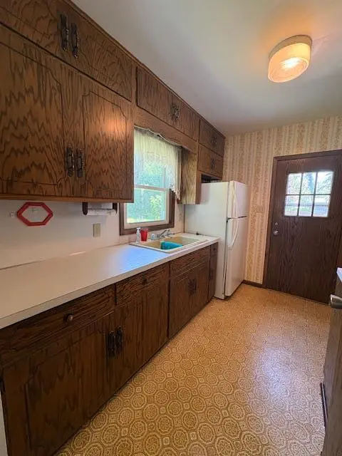 808 Grove AVE, Montevideo, MN 56265