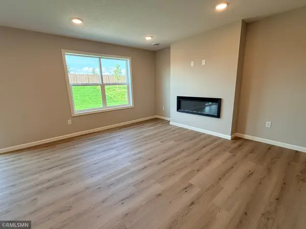 8715 147th AVE NW, Ramsey, MN 55303