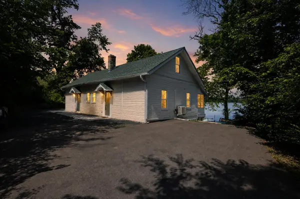 2627 Commerce BLVD, Mound, MN 55364