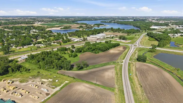 3077 Us-12, Willmar, MN 56201